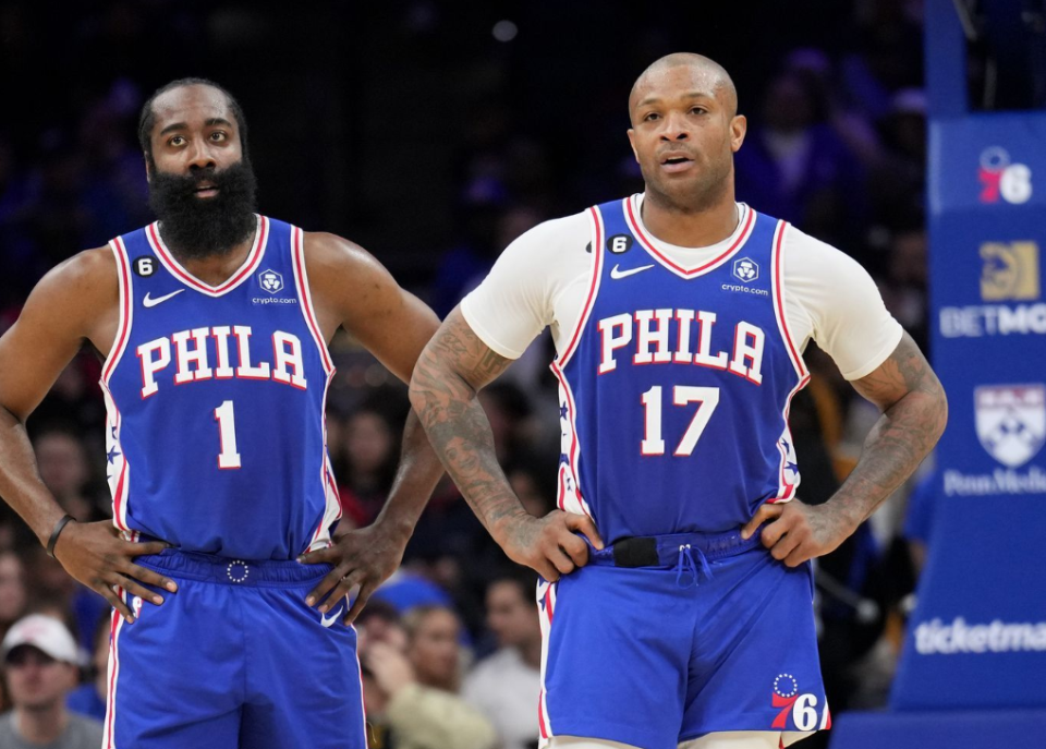 哈登与80激战德国队分钟，比赛局势复杂胜负难料！，Karsa焦点对战观众掌声雷动的简单介绍